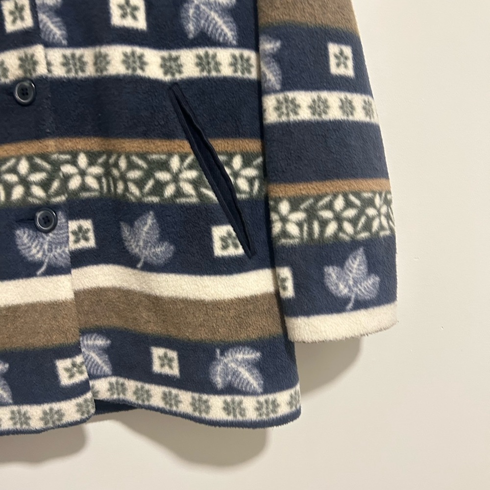 Proportion Petite Fleece Jacket With Button Up Closure - Picture 3 of 6